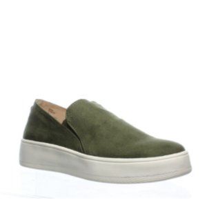 Steve madden slip ons green suede size 9.5